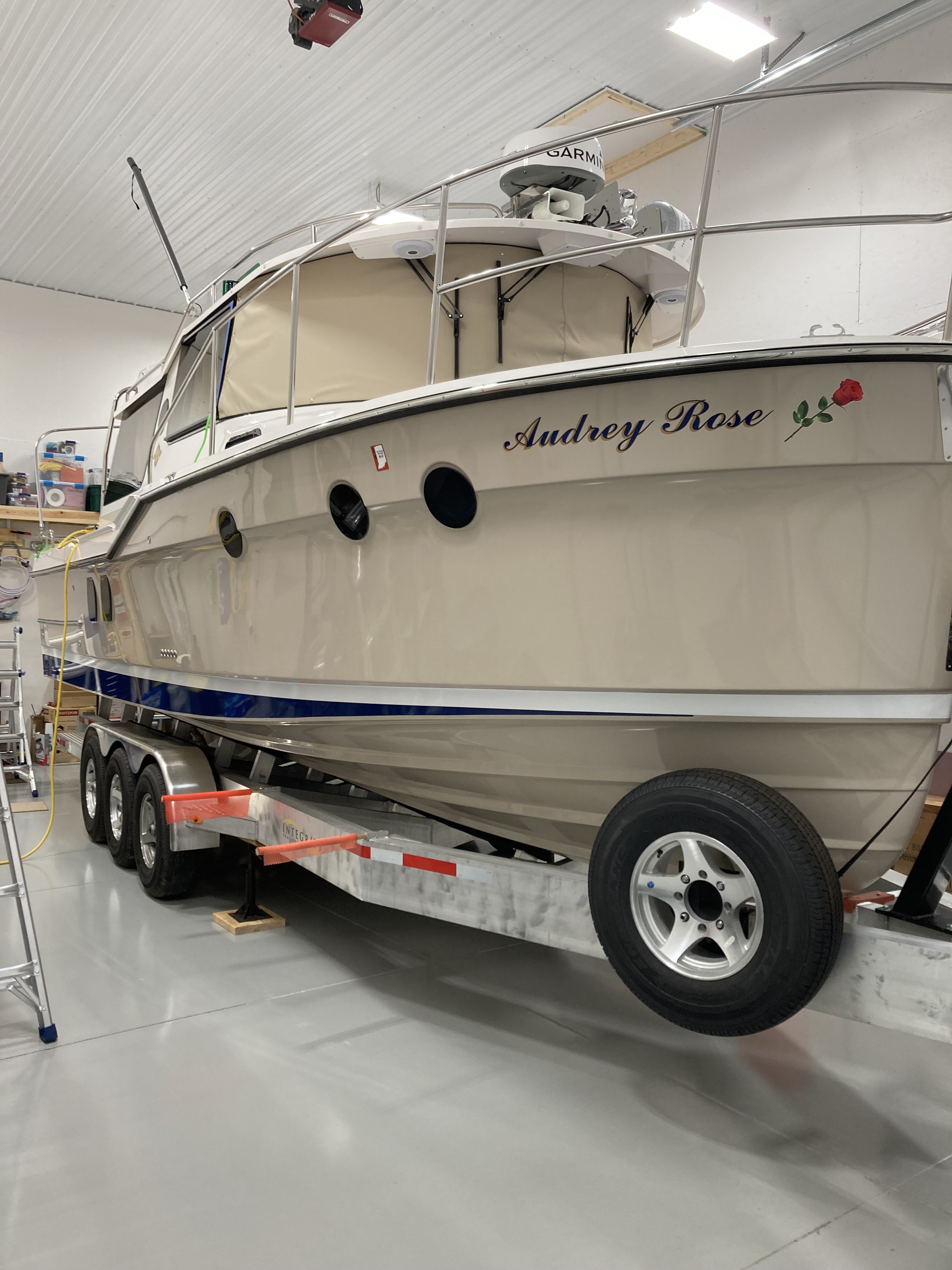 Starboard side in garage.jpg