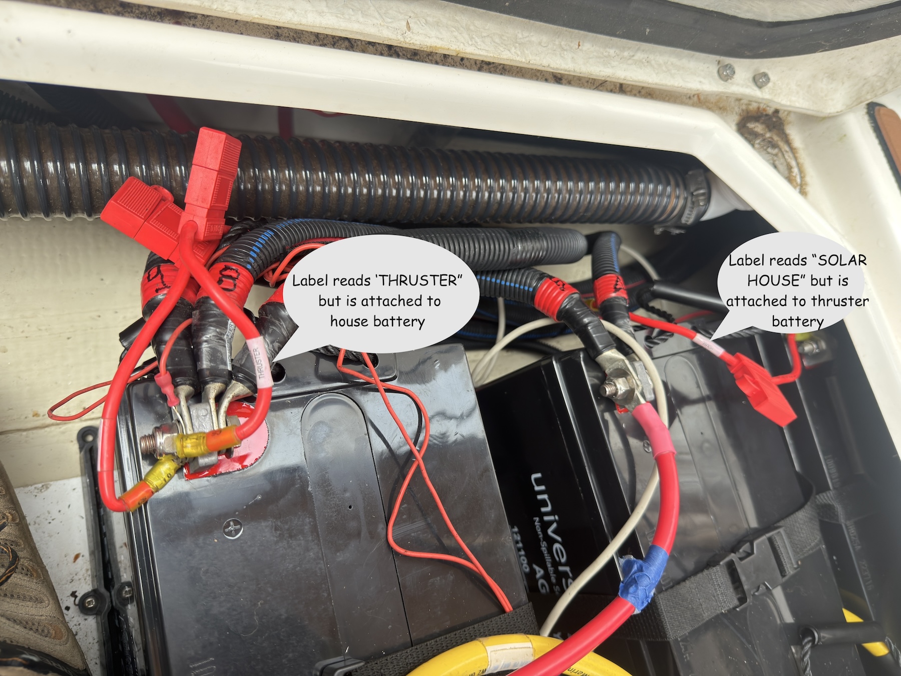 wrong fuse wires_.JPG