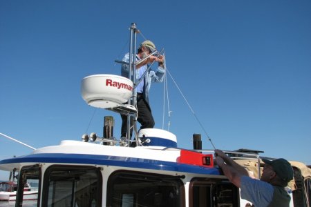 Media 'CaptMac on April 6, 2007, 10:48 am' in album 'Launch Day 4/6/07 and Canopy Pics'