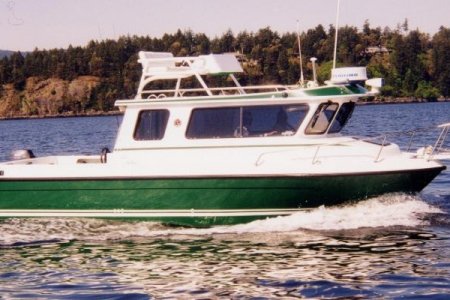 New Moon cruising slow