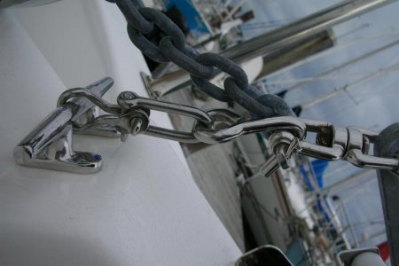 Rocna 10 on Lobo tiedown (2)