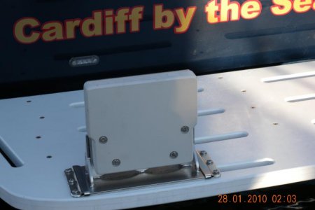 Mount on base (2 clicks and it is on and secure)