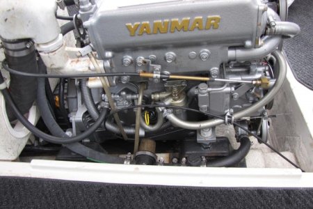 Engine Rt Side