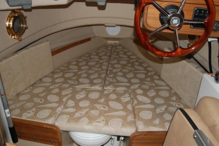 21a V-Berth