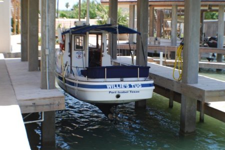 Herb's Tug 002s