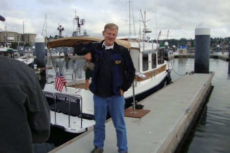 9-11 Bremerton Dr. Jim States (C-Dory SUNFISH) takes a 25 SC demo ride with Jefff