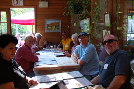 Montague - Dinner at Hummingbird Pub (1)