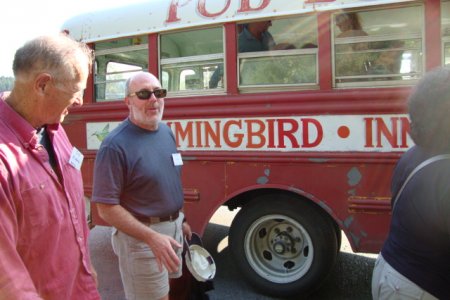 Montague - Hummingbird Pub Bus (2)