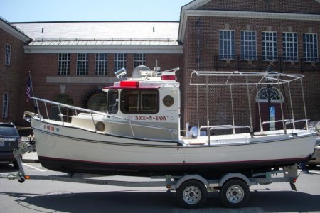 5-20-10 New Tug in front of Baseball Hall Of Fame