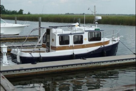 Stern-In docked by Dale