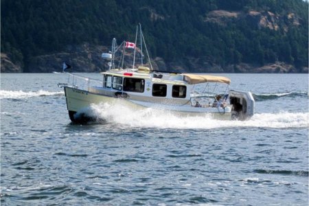 Willies Tug running