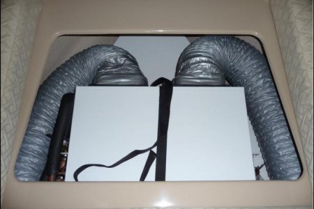 06 Down at AC ducts connected