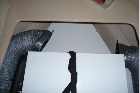 07 Down at opening with AC ducts disconnected
