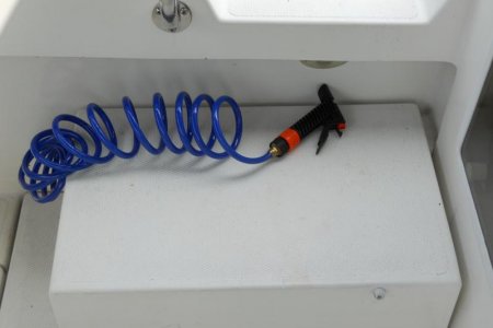 09 - McTug - wash down hose