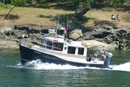 xAB1689738_2