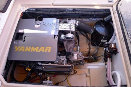 autoimage-150337_BoatPic_Engine