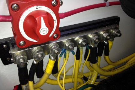 Ground bus bar installed