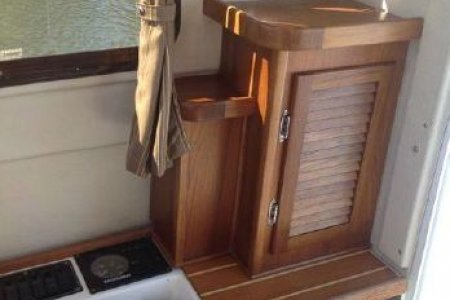extra cabinet