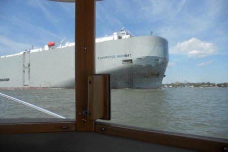 Tug 007