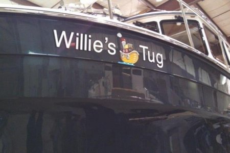 WilliesTug_TNuts