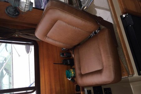 Helm Seat 1