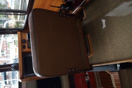 Helm Seat 3