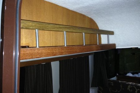 M. Upper storage nook(s)