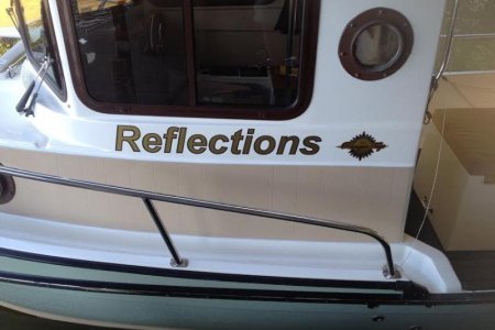 side boat lettering