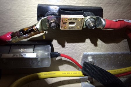 Fuse_640-0574