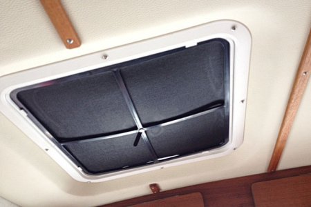 Hatch sun shade