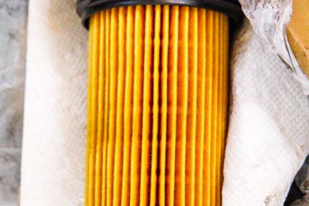 4BY2 Oil Filter Change-11