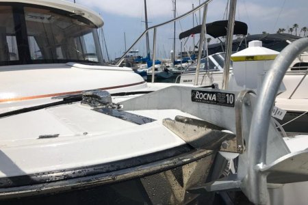 V700 WINDLASS LOW PROFILE