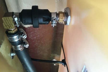 R21EC Fuel Vent Surge Protector