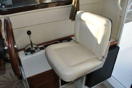 21 Ranger Tug 10