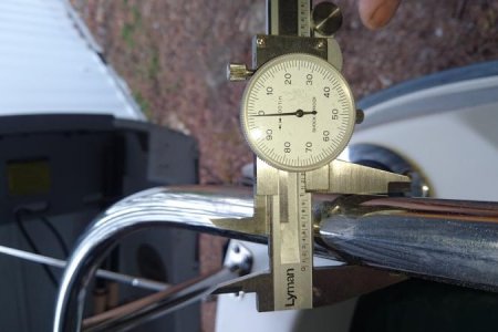 Cockpit rail