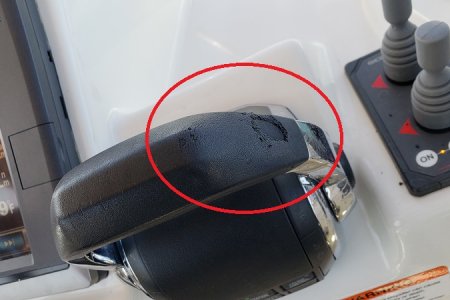 rubber_crumbling
