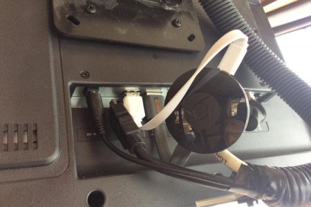install A Chromecast Dongle on your TV Display