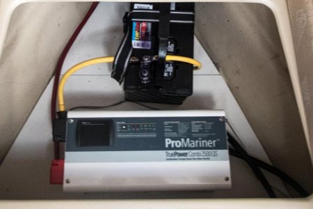 10 Shearwater Inverter and Battery