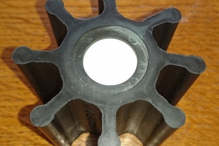 Impeller with disc in