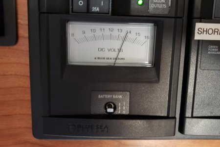 3 Battery banks all show about 13.7 on shore power