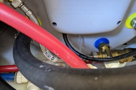 water-heater-leak-IMG_20200725_114615