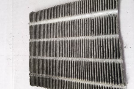 Discharge side of the filter