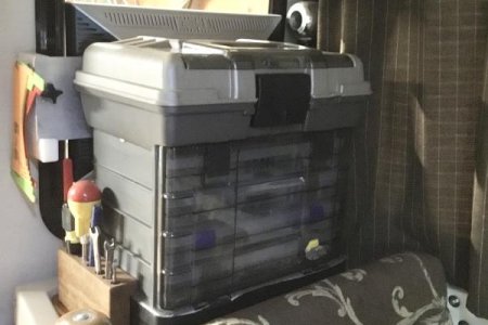 W2. Tackle box and tool bar
