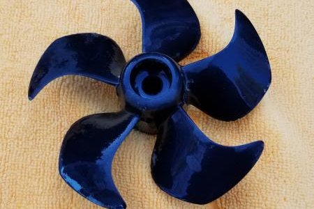 clean thruster prop