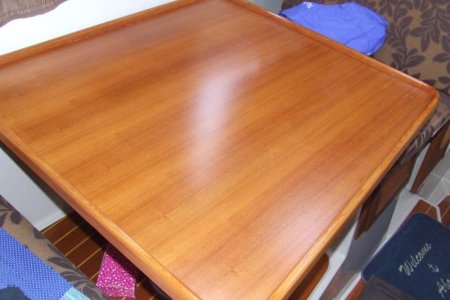 Current Salon Table