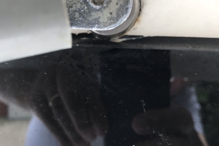 Wiper Head Puller Hole