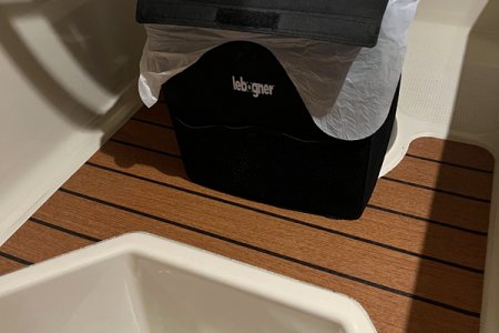 Galley_Trash_Can.jpg