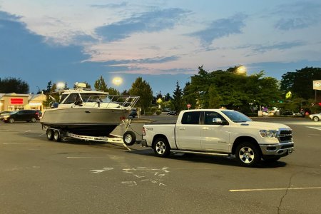 Umi Nami on the Trailer