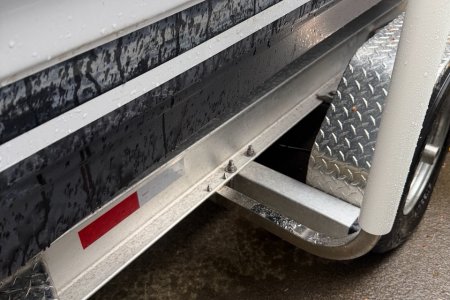 Trailer Post 3