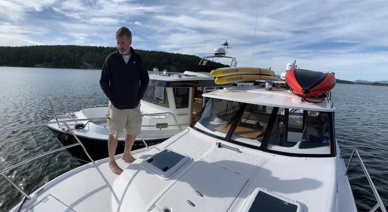 302 Glorious Day with 16' Kaboat and 2 SUPs on the roof 2019